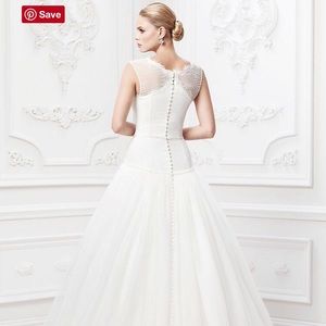 Zac Posen Wedding Dress